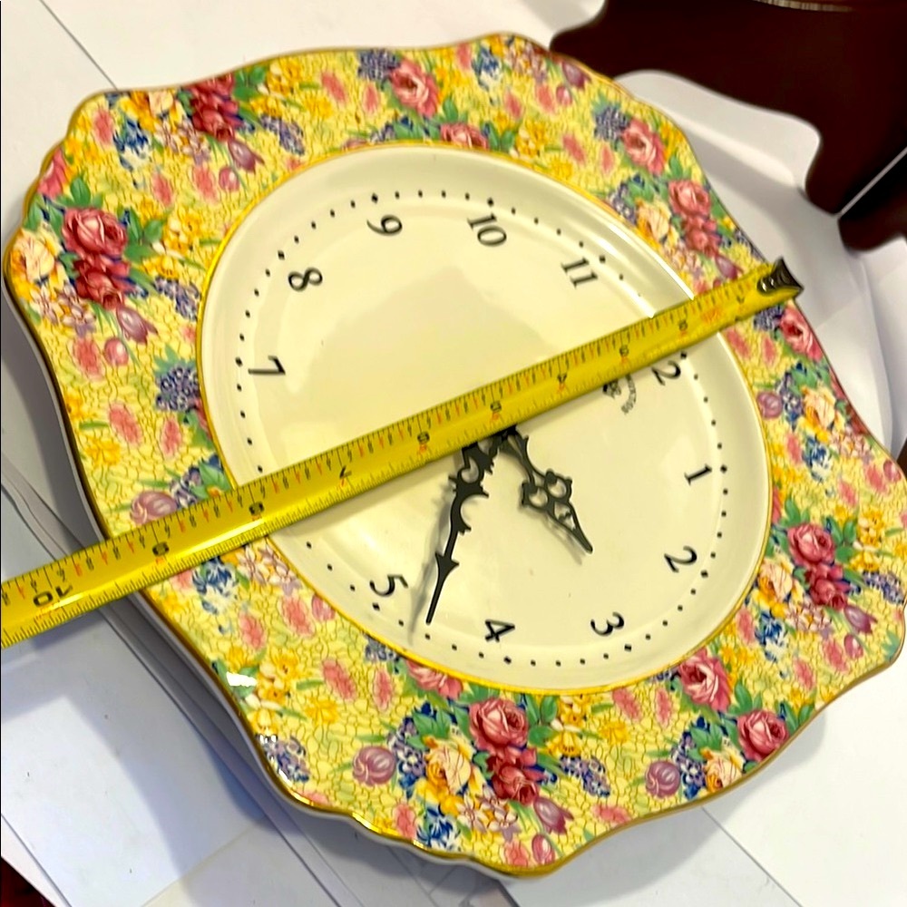 Vintage Royal Winton Floral Wall Clock - Multicolor - Picture 16 of 16